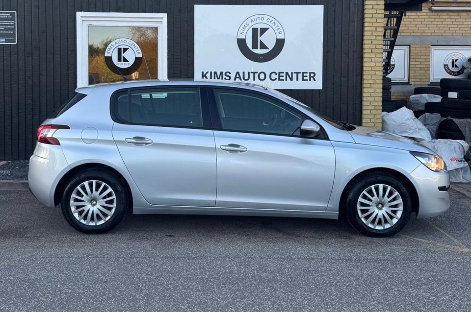 Peugeot 308 1,2 VTi 82 Active 5d
