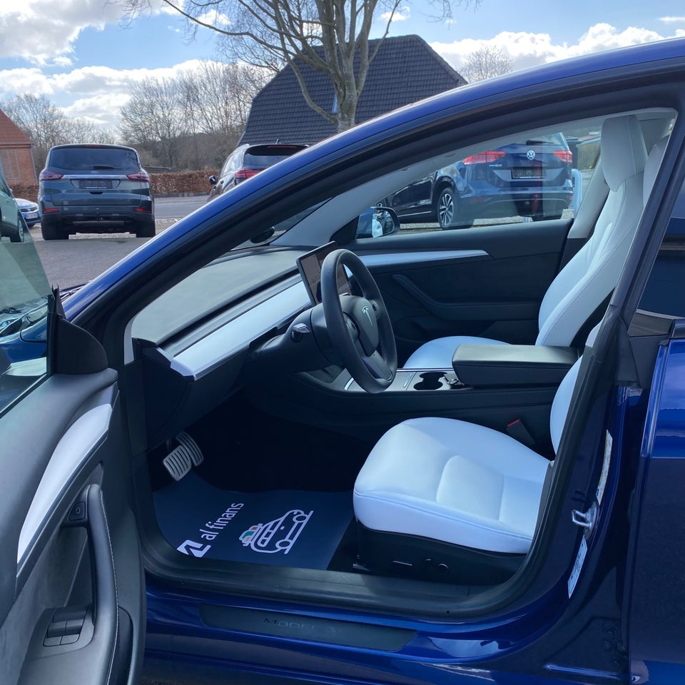 Tesla Model 3 Performance AWD 4d