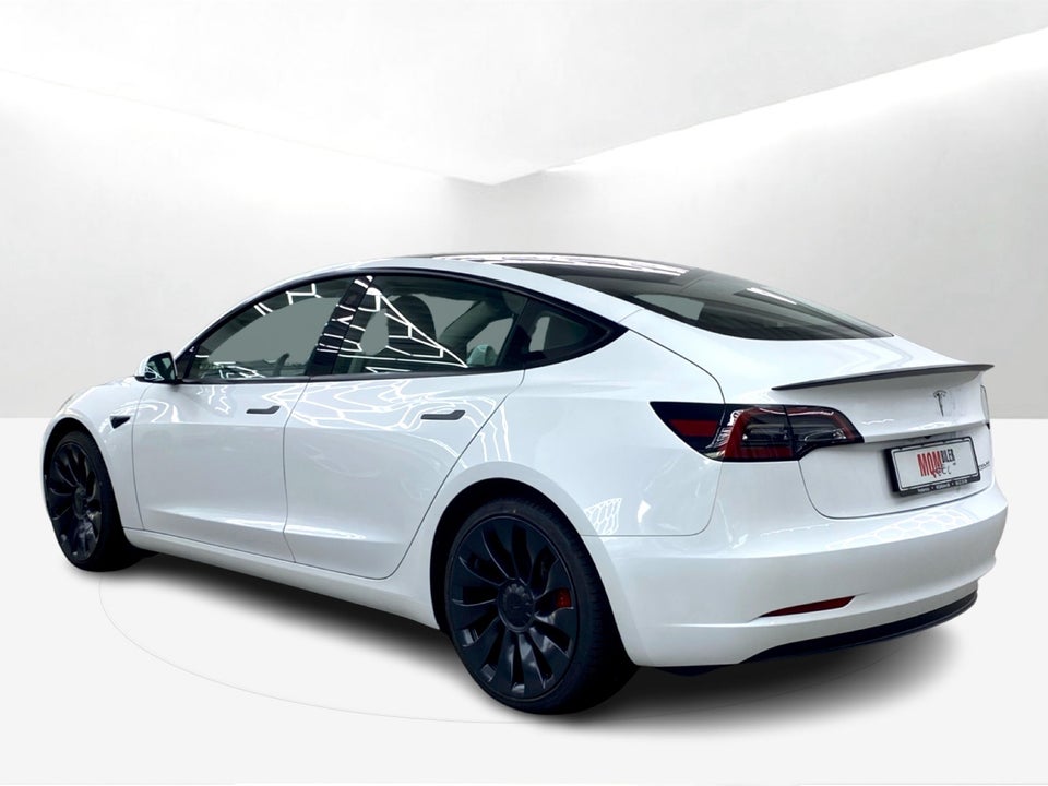 Tesla Model 3 Performance AWD 4d