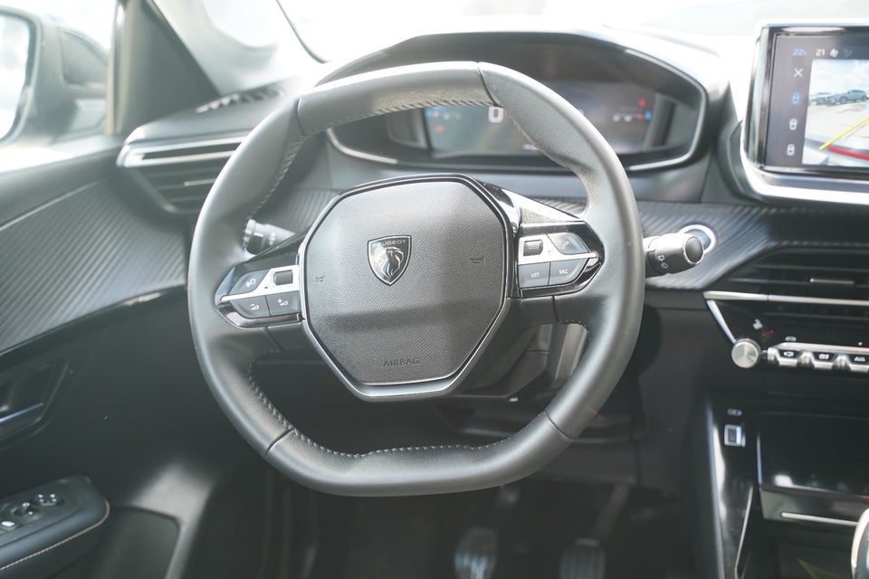 Peugeot 208 1,2 PureTech 100 Allure+ 5d