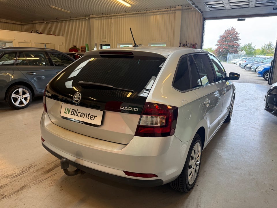 Skoda Rapid 1,4 TSi 125 Ambition Spaceback DSG 5d