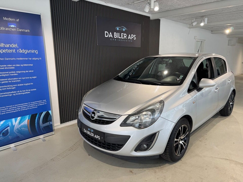 Opel Corsa 1,4 16V Cosmo 5d