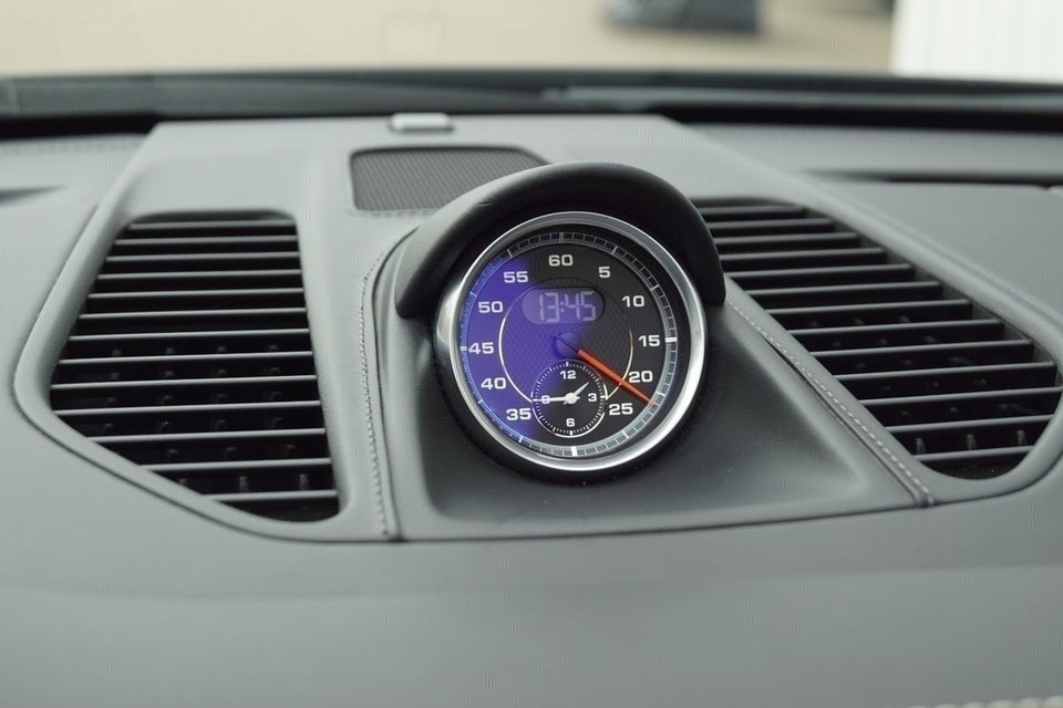 Porsche 911 Carrera 4 GTS 3,0 Cabriolet PDK 2d