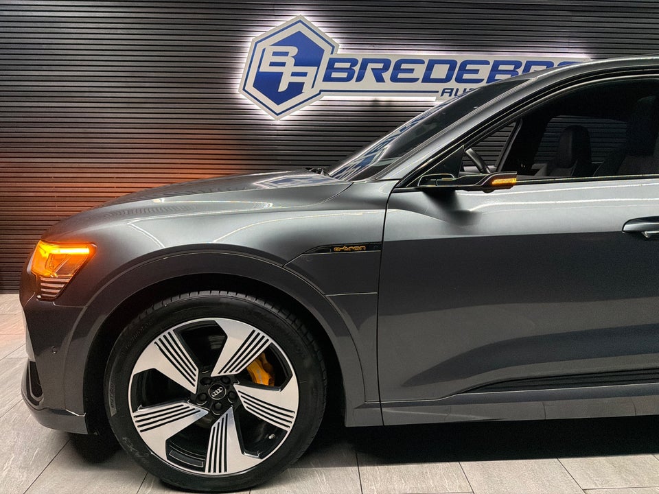 Audi e-tron 55 S-line Sportback quattro 5d