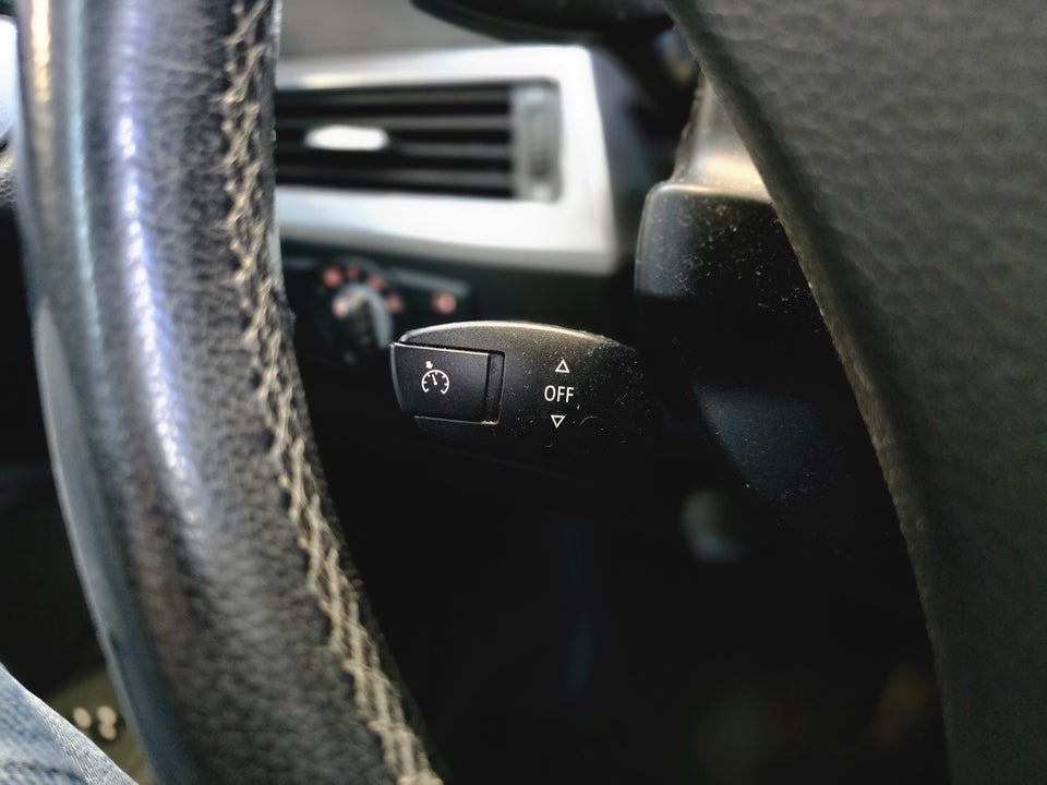 BMW 525i 3,0 Touring Steptr. 5d