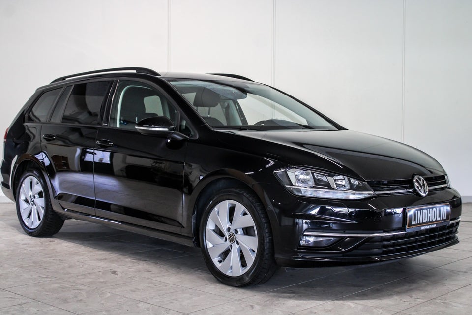 VW Golf VII 1,6 TDi 115 IQ.Drive Variant DSG 5d