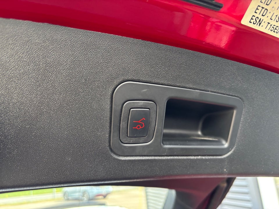 Tesla Model S P85D 5d