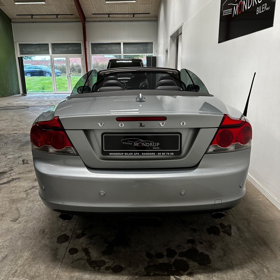 Volvo C70 2,4 D5 aut. 2d