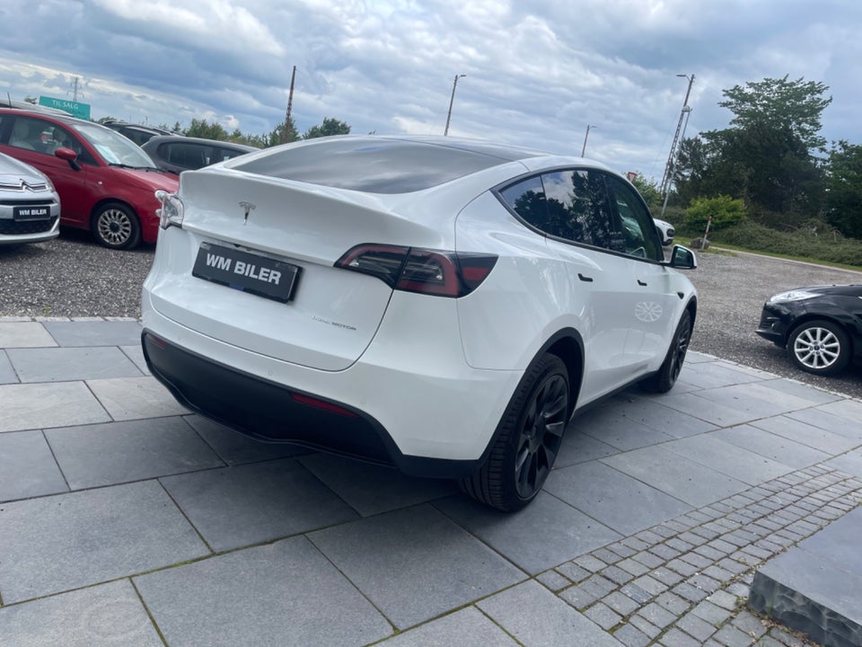 Tesla Model Y Long Range AWD 5d