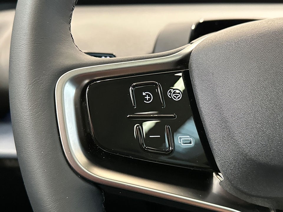 Volvo EX30 Extended Range Ultra 5d