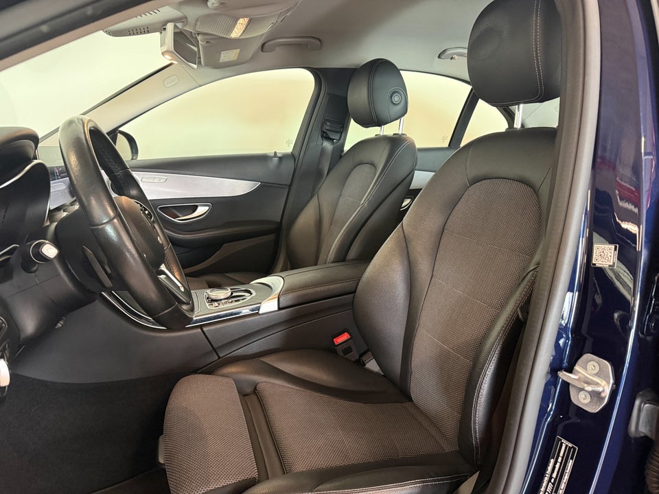 Mercedes C220 d 2,0 Advantage aut. 4d