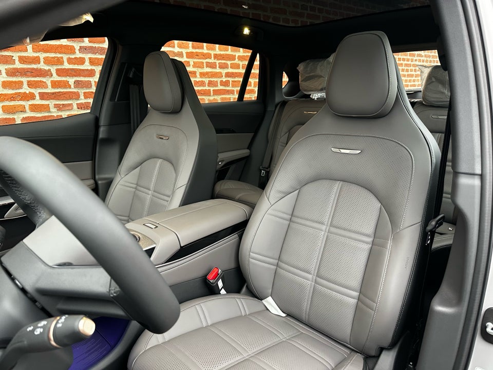 Hongqi EHS7 111 Exclusive 5d