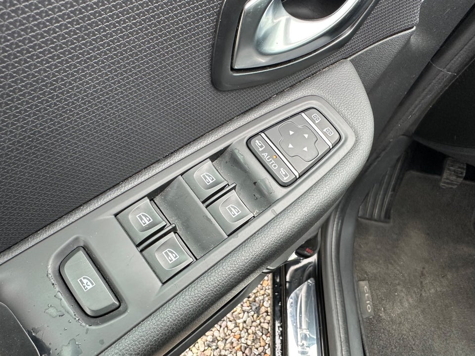 Renault Clio IV 0,9 TCe 90 Limited Sport Tourer 5d