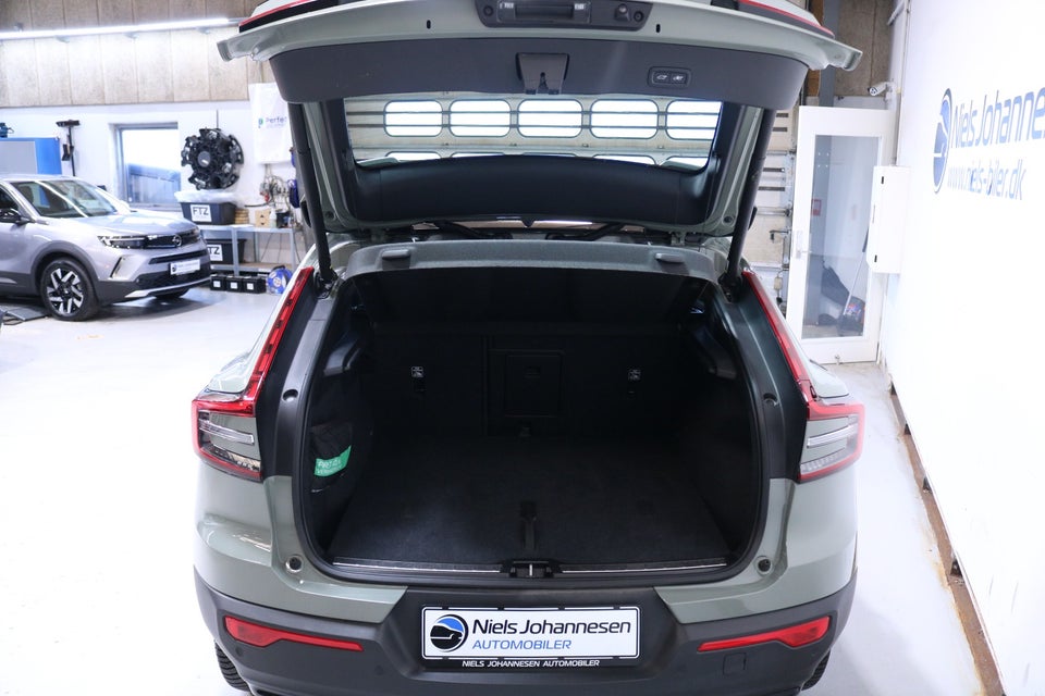 Volvo C40 ReCharge Twin Plus 5d