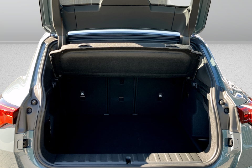 BMW iX2 eDrive20 M-Sport Premium 5d