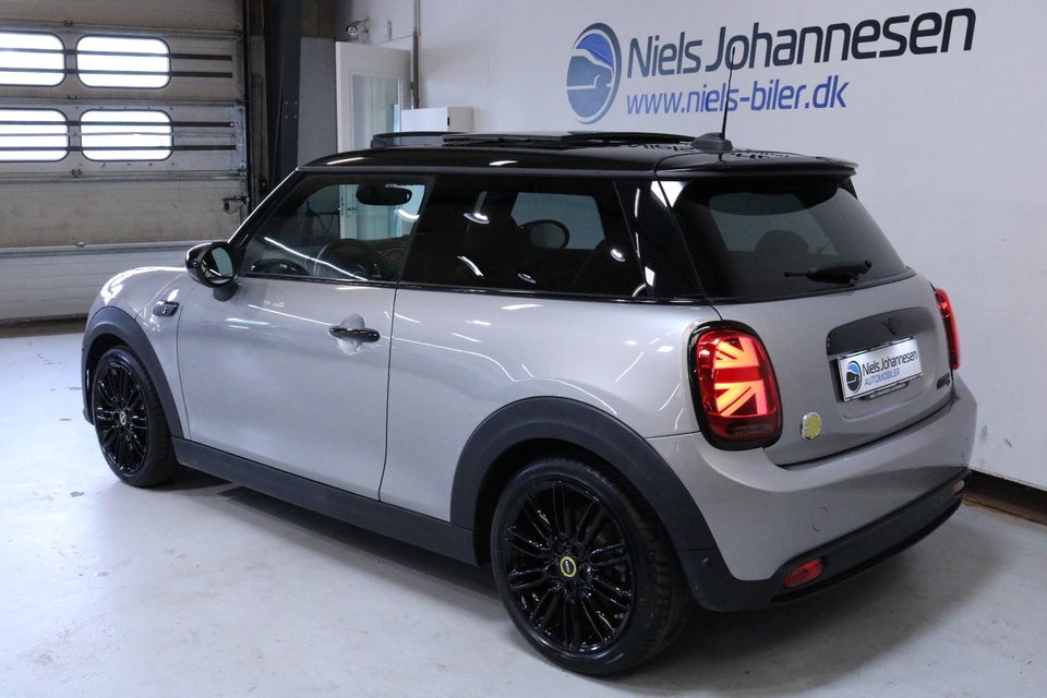 MINI Cooper SE Edition Premium Plus 3d