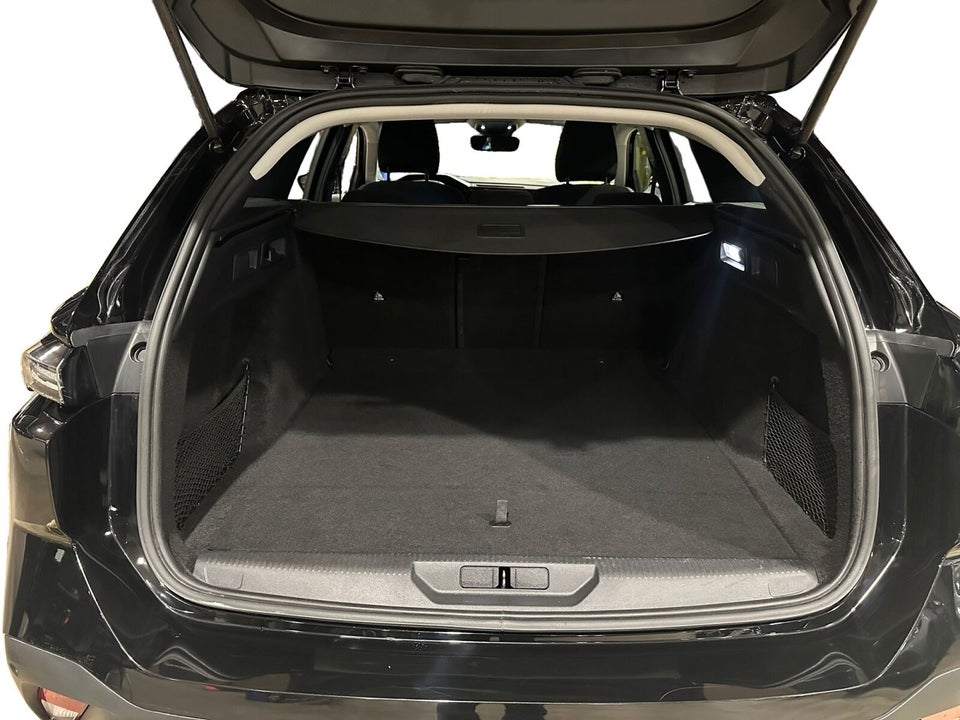 Peugeot e-308 54 Style SW 5d