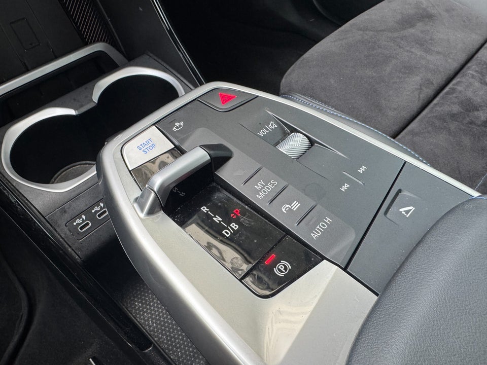 BMW iX1 xDrive30 M-Sport Premium 5d