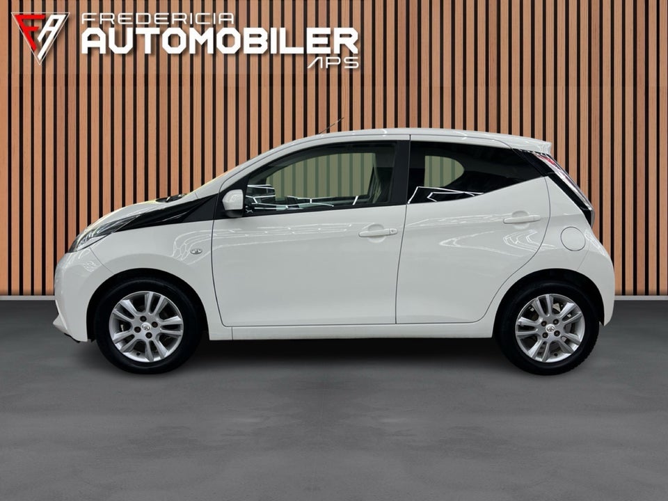 Toyota Aygo 1,0 VVT-i x-cellence 5d
