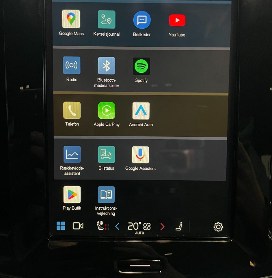 Volvo XC40 P6 ReCharge Core 5d