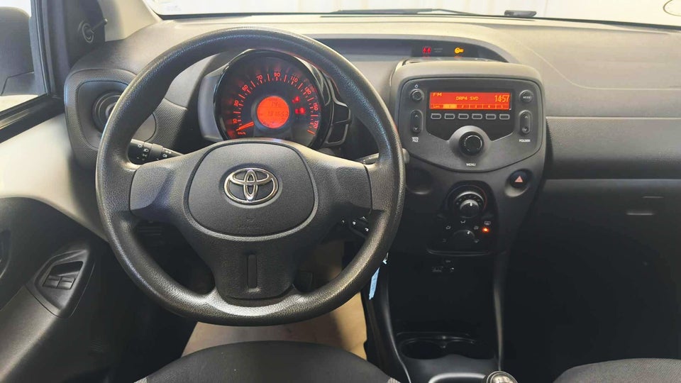 Toyota Aygo 1,0 VVT-i T2 5d