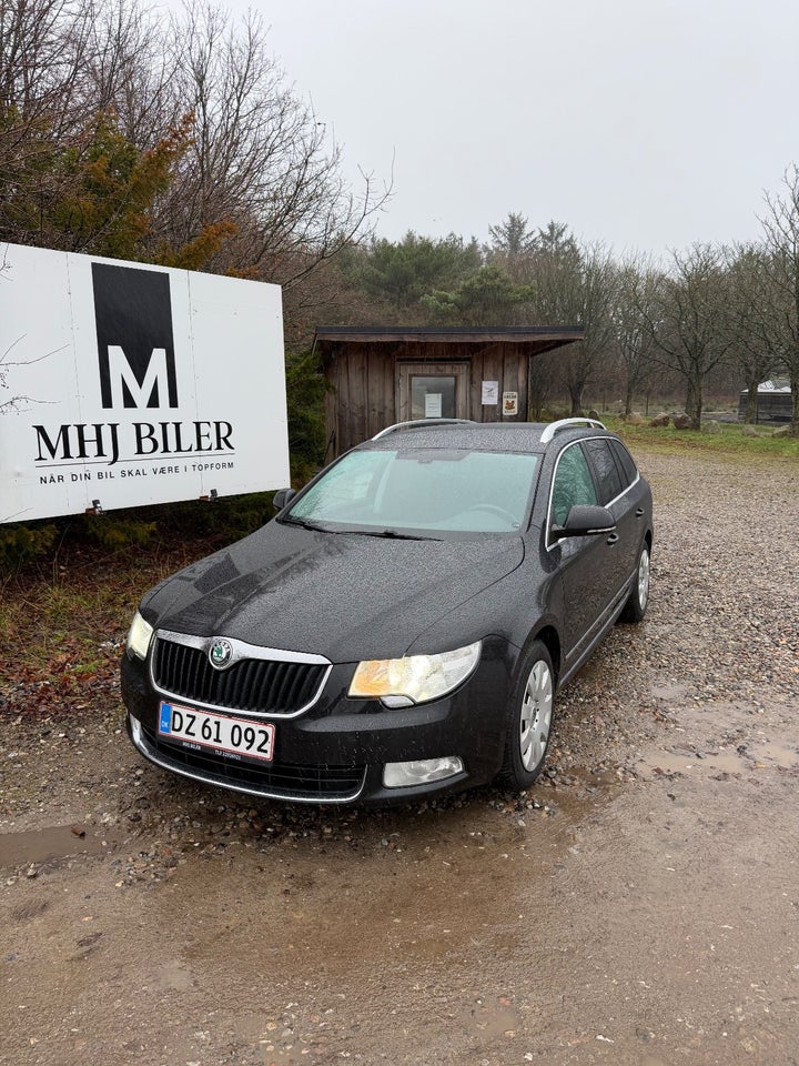Skoda Superb 1,6 TDi 105 Active Combi GreenLine 5d