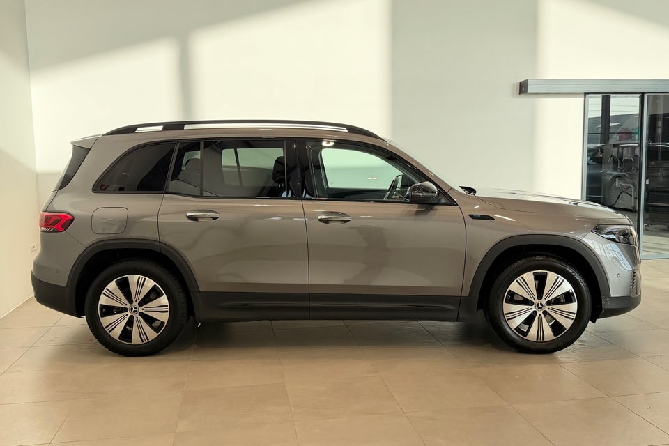 Mercedes EQB250 Progressive 5d