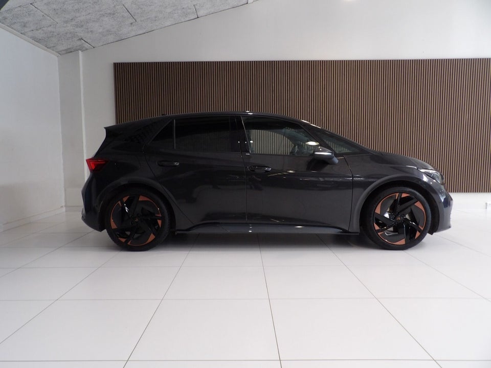 Cupra Born 58 High 5d