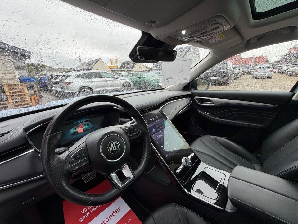 MG Marvel R Luxury 5d