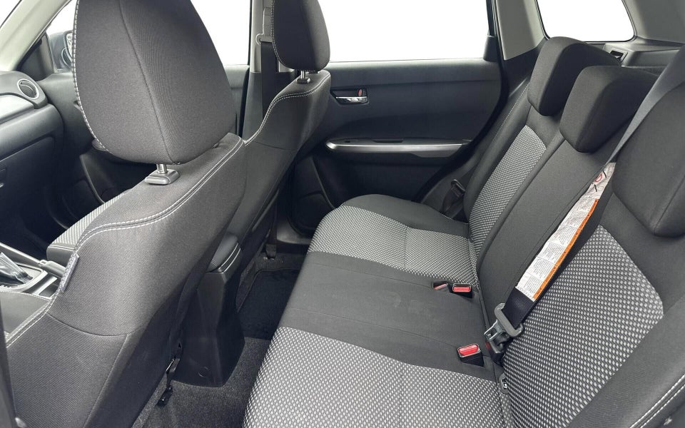 Suzuki Vitara 1,4 Boosterjet Active aut. 5d