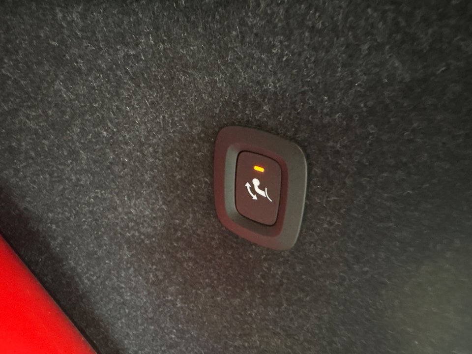 Volvo XC40 P6 ReCharge Plus 5d