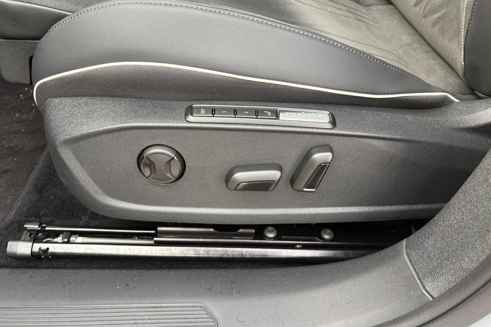 VW ID.4 77 Style Edition 5d