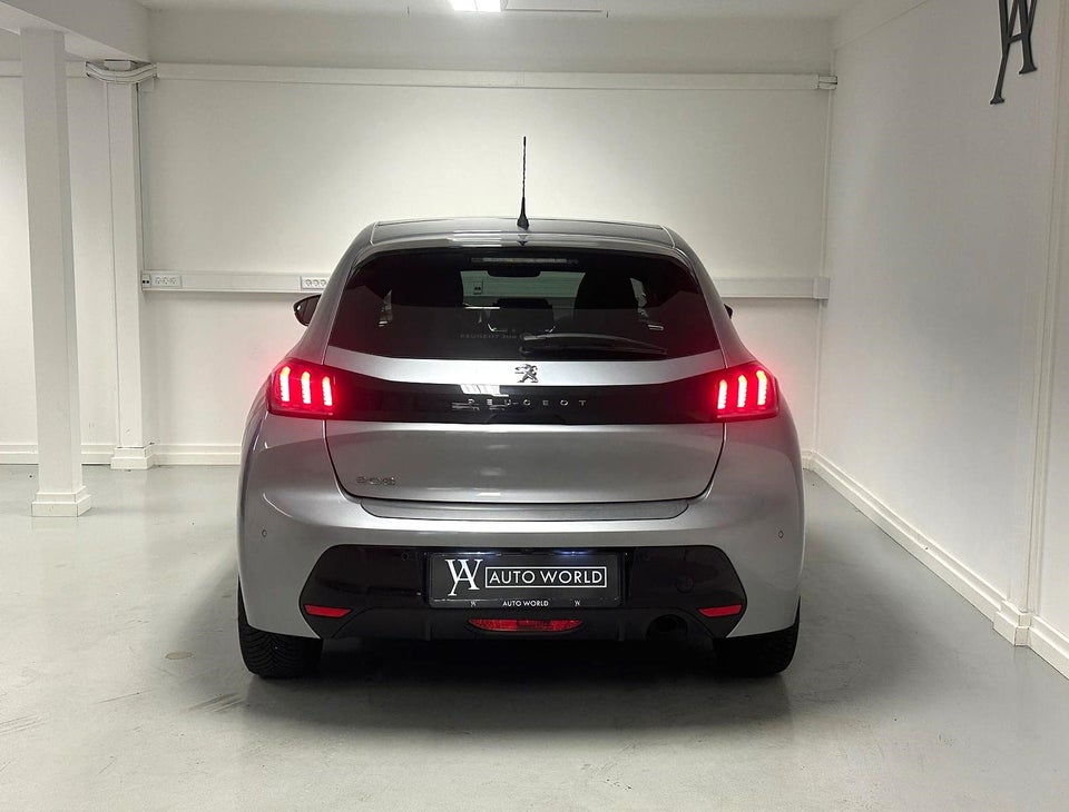 Peugeot 208 1,5 BlueHDi 100 Allure Sky 5d