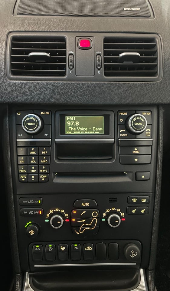 Volvo XC90 2,4 D5 200 R-Design aut. AWD 7prs 5d