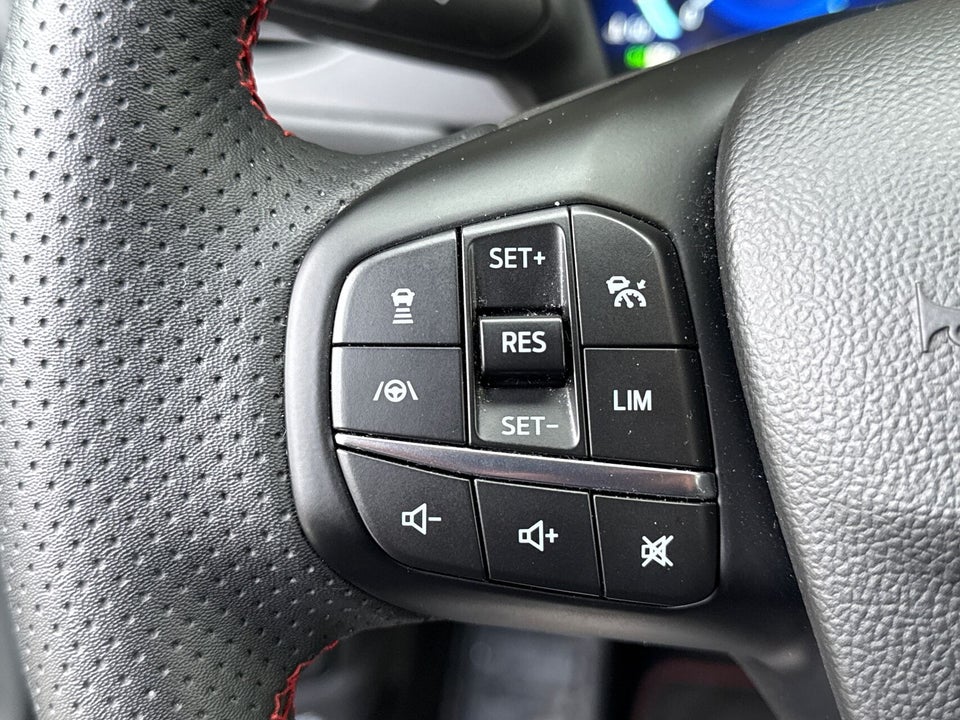 Ford Kuga 2,5 PHEV Graphite Tech CVT 5d