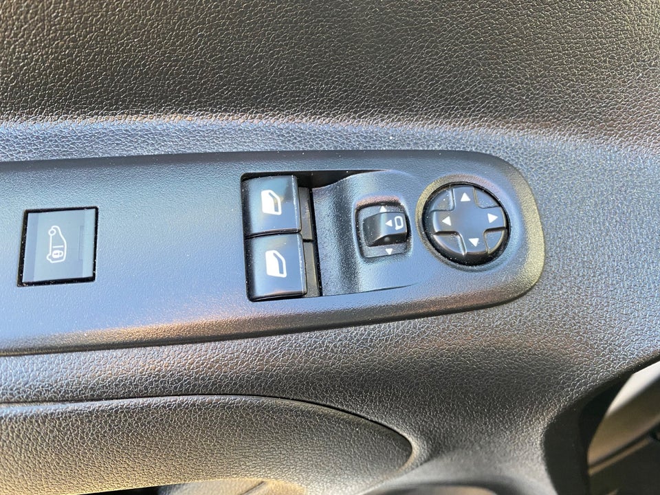 Peugeot Partner 1,5 BlueHDi 100 L2V2 Plus Van