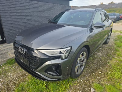 Audi Q8 e-tron 50 S-line quattro 5d