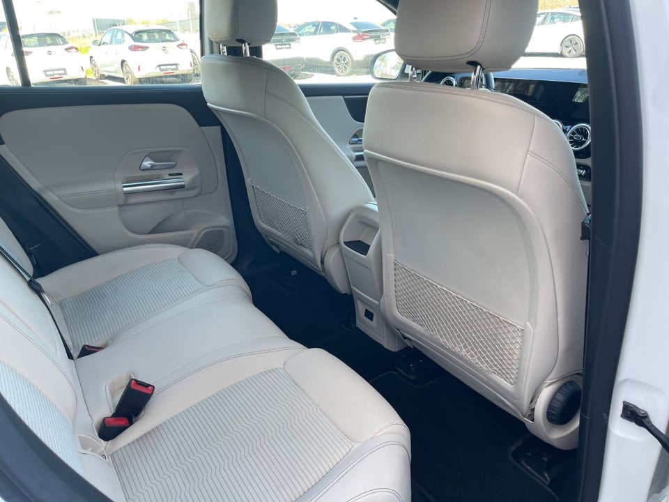 Mercedes EQA250 Progressive 5d