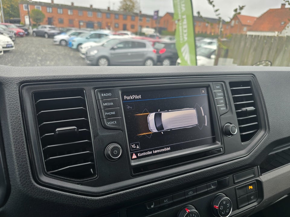 VW Crafter 35 2,0 TDi 177 Kassevogn L4H3 aut.