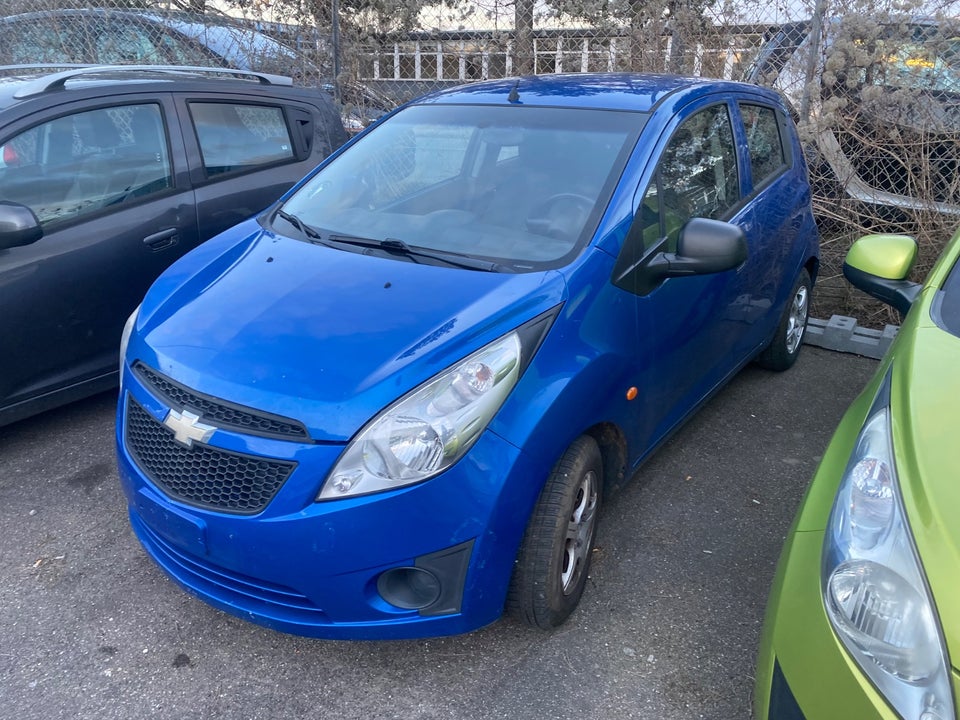 Chevrolet Spark 1,0 LS 5d