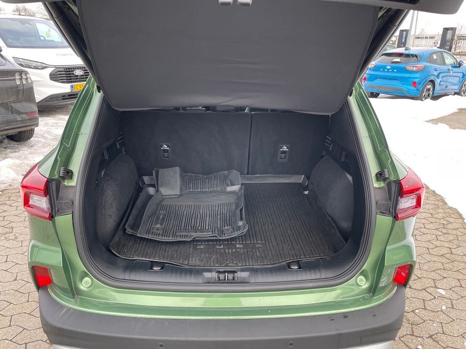 Ford Kuga 2,5 PHEV Active X CVT 5d