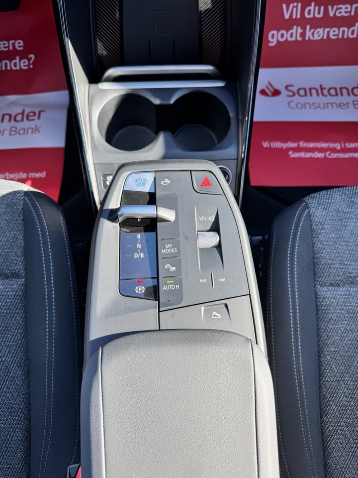 BMW iX1 eDrive20 X-Line 5d