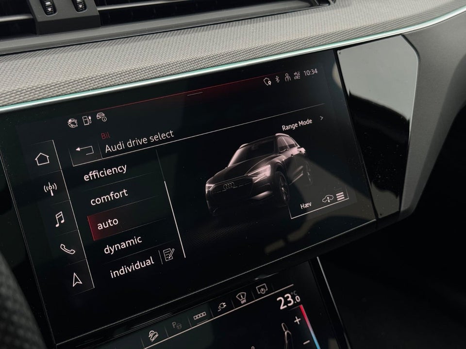 Audi Q8 e-tron 55 S-line Sportback quattro 5d