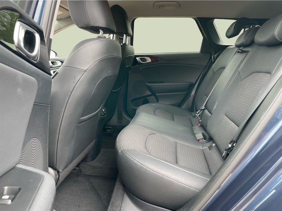 Kia Ceed 1,0 T-GDi mHEV Comfort Upgrade SW DCT 5d