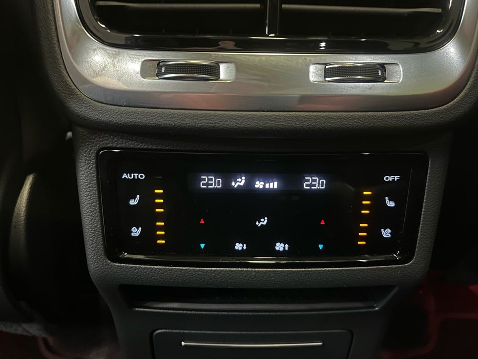 Hongqi E-HS9 120 Exclusive+ 5d