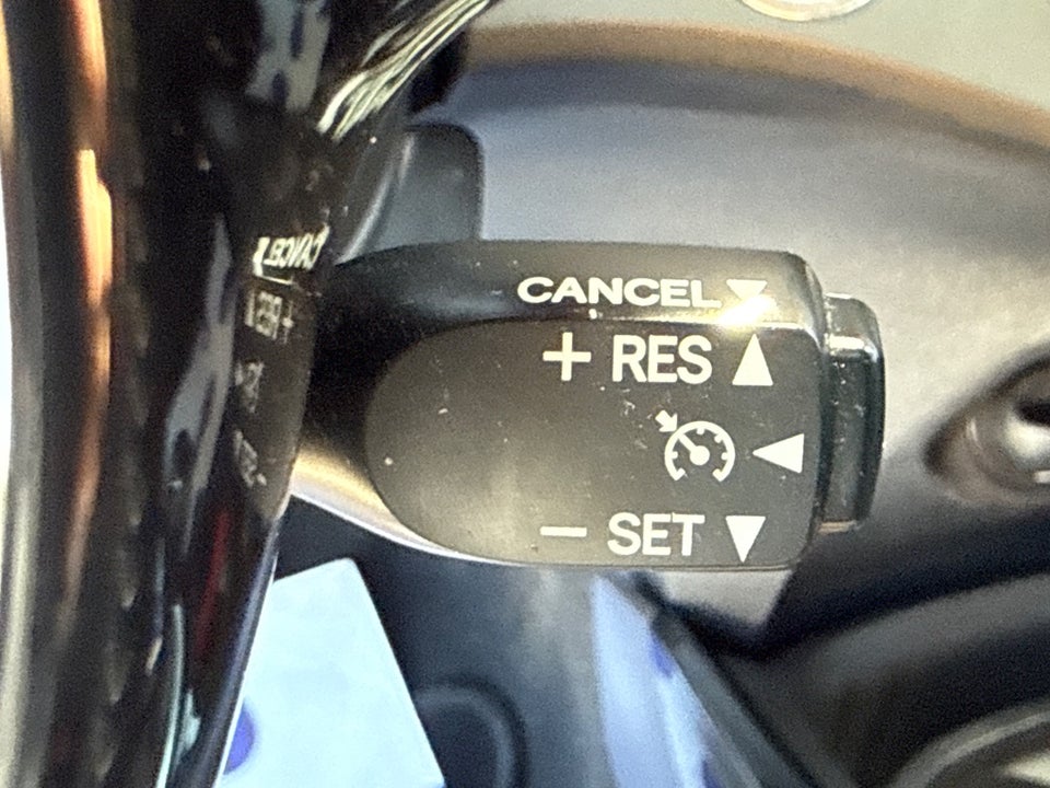 Toyota Yaris 1,5 Hybrid H2 Style e-CVT 5d