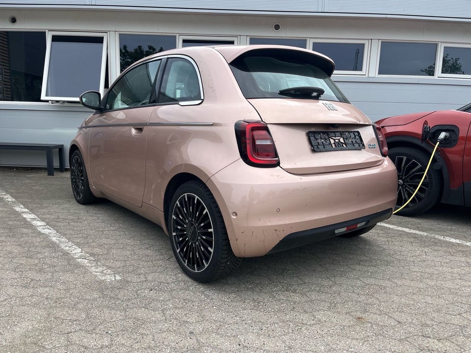Fiat 500e 42 la Prima by Bocelli 3d