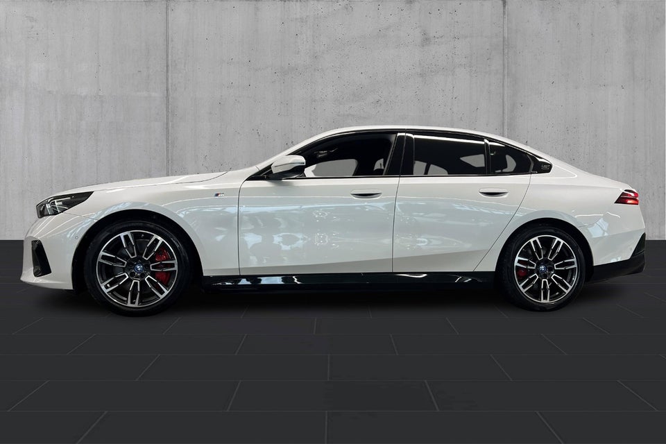 BMW i5 eDrive40 M-Sport Pro 4d