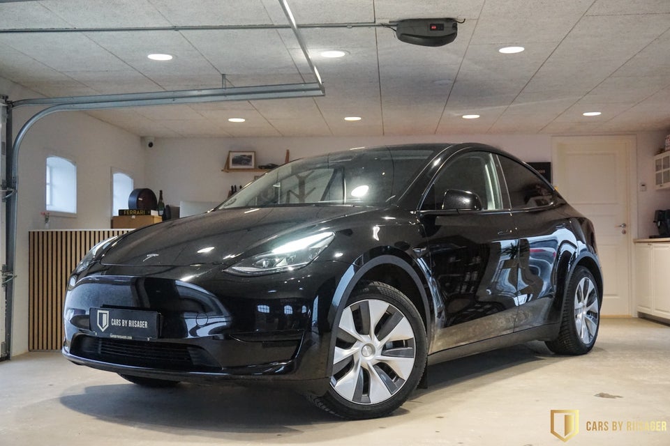 Tesla Model Y RWD 5d
