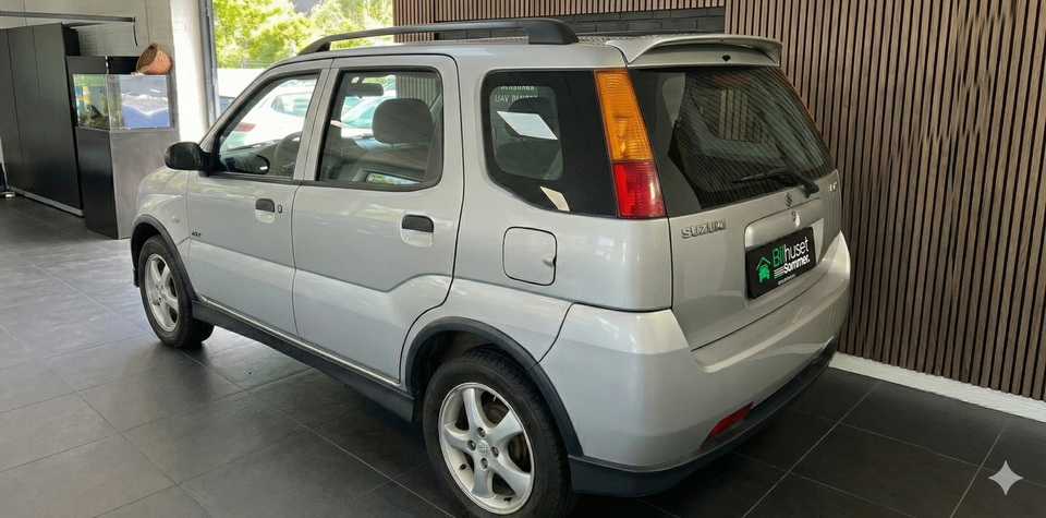 Suzuki Ignis 1,3 GL 5d
